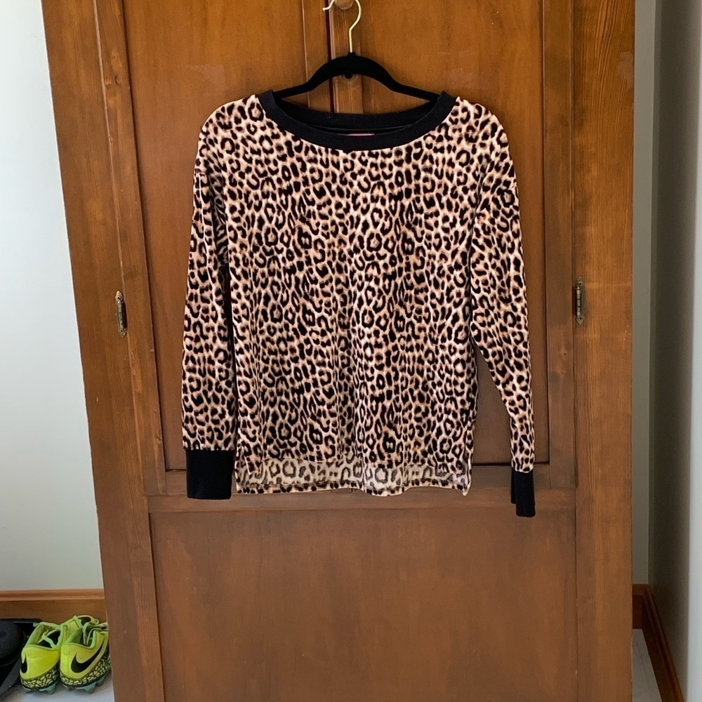 Betsey Johnson animal print sweatshirt pullover top fleece small